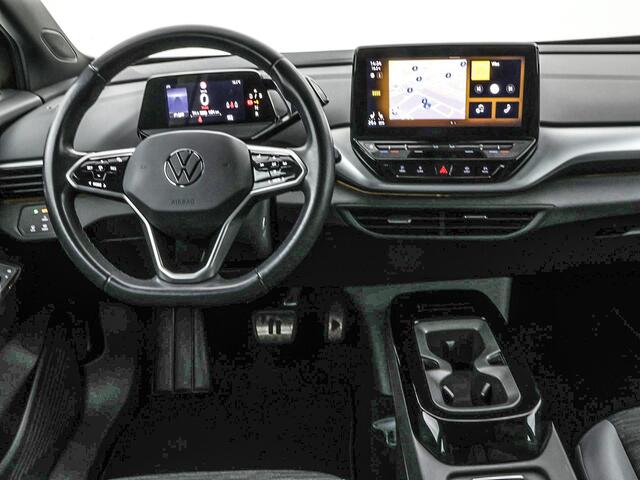 Volkswagen ID.4 Pro 77 kWh 204pk · Camera · Inklap. Trekhaak · Keyless · Stuur- & Stoelverwarming · Sfeerverlichting · Apple/Android Car Play ·