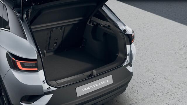 Volkswagen ID.4 77 kWh 286 1AT Pro Limited Edition | 'App-Connect' draadloze smartphone integratie | Achterbank in ongelijke delen neerklapbaar incl. middenarmsteun en doorlaadmogelijkheid | Afstandscontrolesysteem (Front Assist), met voetgangers- en fietsersherkenning