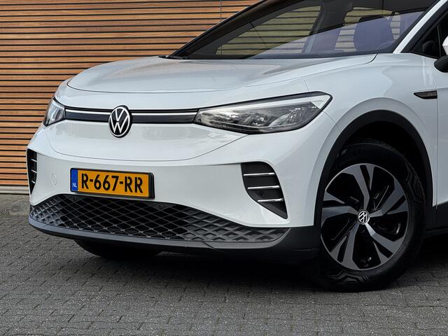 Volkswagen ID.4 Pure 52 kWh Camera / AD-Cruise / Navigatie
