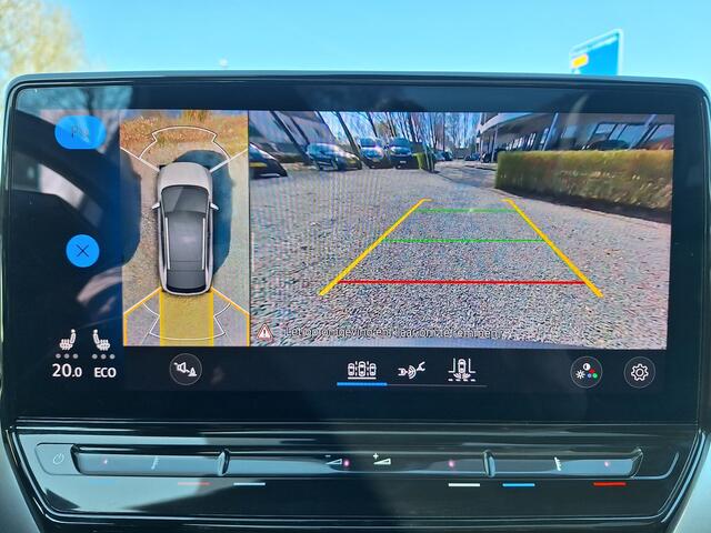 Volkswagen ID.4 Max 77 kWh 204pk (Pano,Trekhaak,Pomp,360,Memory)