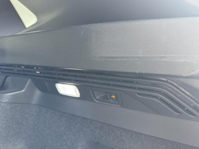 Volkswagen ID.4 Pro 77 kWh TREKHAAK | WINTERBANDENSET | CAMERA