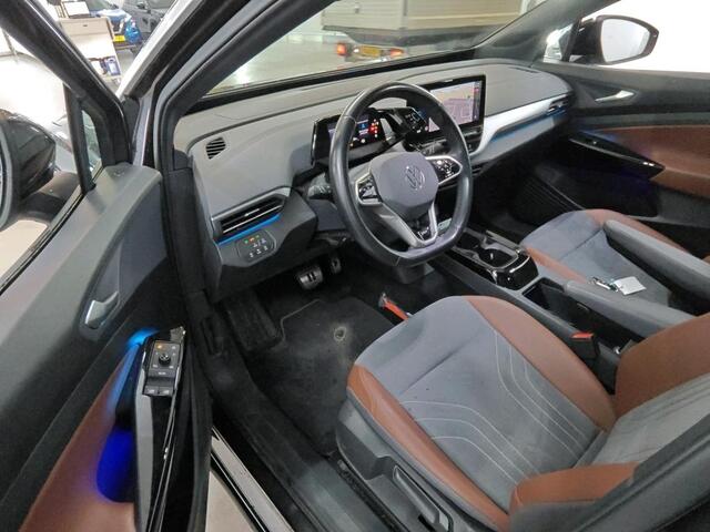 Volkswagen ID.4 Max 77 kWh | Geen import | Trekhaak | Camera | Stoelverwarming