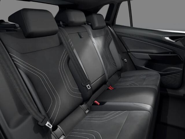 Volkswagen ID.4 Limited Edition 58 kWh accu 190 PK · Achteruitrijcamera · Voorstoelen verwarmbaar ·