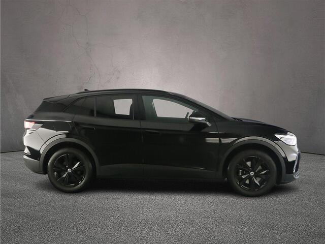 Volkswagen ID.4 Limited Edition 170pk Automaat Adaptive cruise control, Achteruitrijcamera, Navigatie, Stoelverwarming, Parkeersensoren, Stuurwiel verwarmd, App connect, LED koplampen