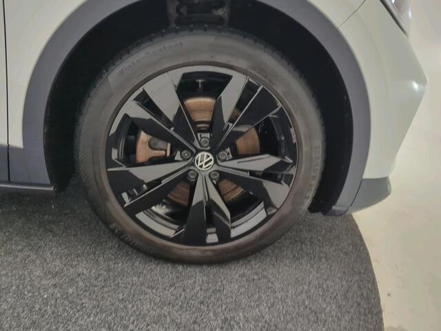 Volkswagen ID.4 Max 77 kWh | Trekhaak | Warmtepomp | Panoramadak