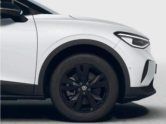 Volkswagen ID.4 Pro Limited Edition Plus 77 kWh accu 299 pk · Achteruitrijcamera · Stuurwiel & voor stoelen verwarmbaar · Trekhaak, elektrisch uitklapbaar