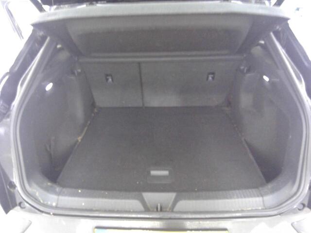 Volkswagen ID.4 Pro 77 kWh | 118.000 KM | SOH 97,9% | Trekhaak | Warmtepomp | WORDT VERWACHT!