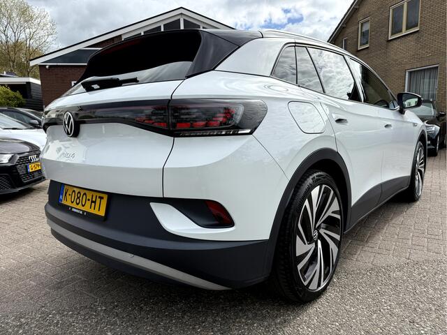Volkswagen ID.4 Max 77 kWh SOH 92.8%, Panoramadak, Trekhaak
