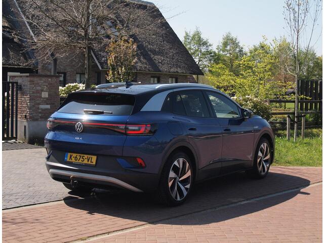 Volkswagen ID.4 First 77 kWh | Camera | Trekhaak | Sfeerverlichting | Apple Carplay | Cruise Control |