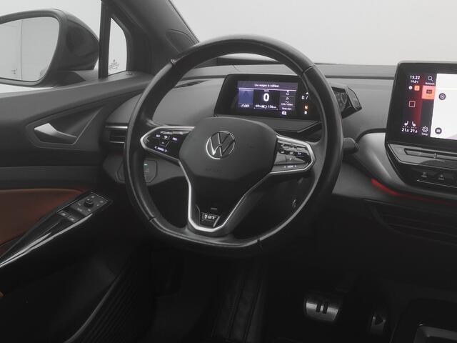 Volkswagen ID.4 First 77 kWh | CAMERA | ADAPTIVE | STOEL- EN STUURVERW.
