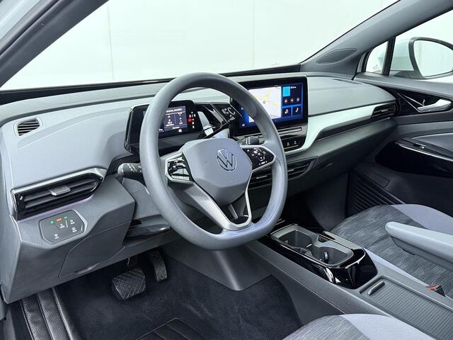 Volkswagen ID.4 Pro 77 kWh | 204 PK | SoH 92% | Trekhaak wegklapbaar | Warmtepomp | Parkeersensoren | Apple Carplay/Android Auto | 19" LM velgen |
