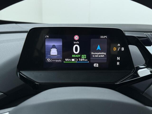 Volkswagen ID.4 Pro 77 kWh | 204 PK | SoH 92% | Trekhaak wegklapbaar | Adaptive Cruise Control | Climate Control | Parkeersensoren | Apple Carplay/Android Auto | 20" LM velgen |