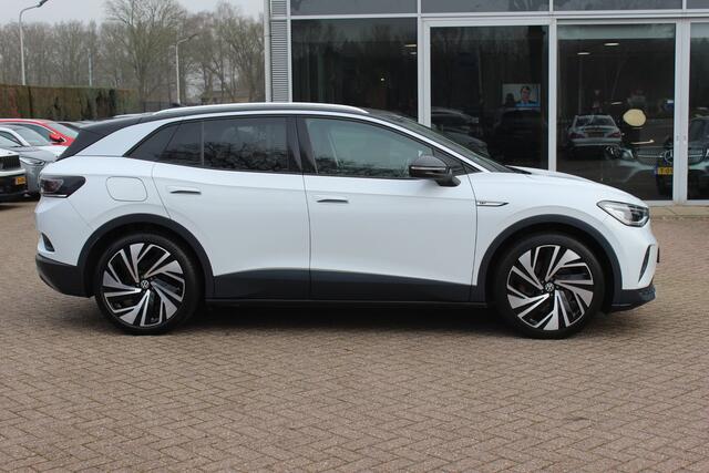 Volkswagen ID.4 Max 77 kWh / SOH 90,1% / Full option! / warmtepomp/ Panoramadak / Camera / Head-up / Keyless / 20'' / ACC / Dodehoek / Elektr. stoelen / Massage / Navigatie / Stuurverwarming