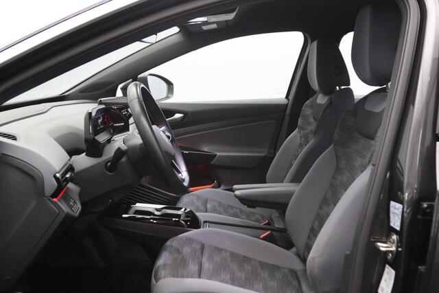 Volkswagen ID.4 Life 77 kWh 204 PK, Trekhaak, Carplay, WInterpakket, Adap. Cruise Control