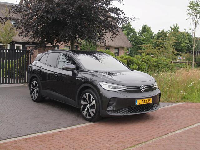 Volkswagen ID.4 Family 77 kWh | Panoramadak | Trekhaak | Sfeerverlichting | Camera | Apple Carplay |