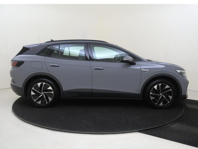 Volkswagen ID.4 City 52 kWh | airco automatisch | Apple Carplay/Android | cruise control adaptief met Stop&Go | LED koplampen | navigatiesysteem | rijstrooksensor met correctie | voorstoelen verwarmd | lichtmetalen velgen | warmtepomp |