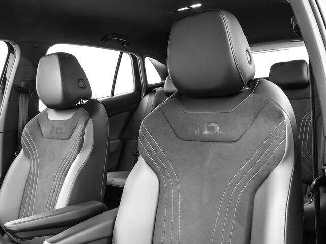 Volkswagen ID.4 Pure 148pk 52 kWh · SOH 92,8% · Camera · Alarm · Apple/Android Car Play · Navigatie · P-Sensoren · Stoel-& Stuurverwarming · 18'' Inch ·