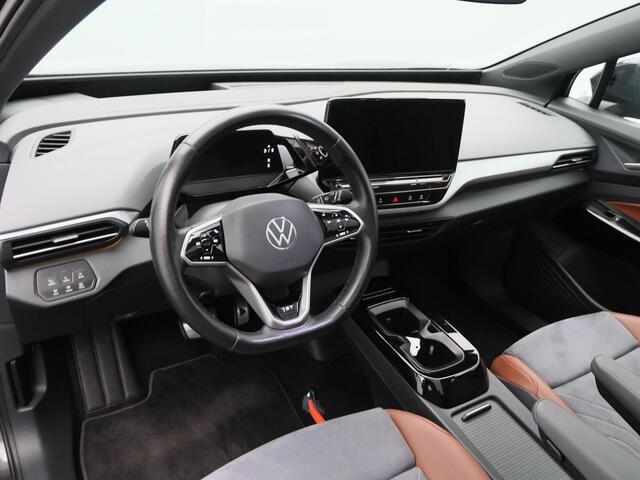 Volkswagen ID.4 First Max 77 kWh | Stoel/Stuurverwarming | Panorama dak | IQ Light | 360 Camera | Adaptive cruise | 21 Inch