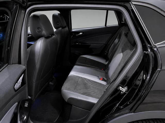 Volkswagen ID.4 Pro Business 77 kWh Warmtepomp Matrix Pano Memory Trekhaak Head-up 360 Camera ACC