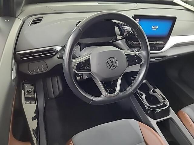 Volkswagen ID.4 FIRST 77 KWH I TREKHAAK I WARMTEPOMP I P-CAMERA I STOELVERWARMING
