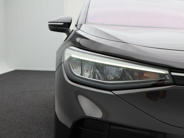 Volkswagen ID.4 Max 77 kWh 204 Pk | Stoel/Stuurverwarming | Camera | Adaptive Cruise | Warmtepomp | Head Up | Matrix LED | Trekhaak | 20 Inch | 116.551 Km !!