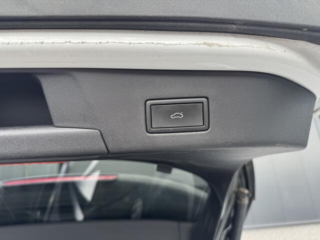 Volkswagen ID.4 First Max 77 kWh SOH90% *PANORAMA/NAVI/CAMERA