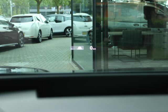 Volkswagen ID.4 FIRST MAX 77KWH | PANO | HUD | 360 CAMERA | CARPLAY | ACC | KEY-LESS