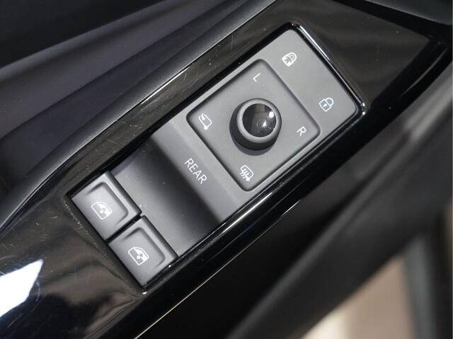 Volkswagen ID.4 Pure 52 kWh 18'' Lichtmetalen velgen Carplay 253