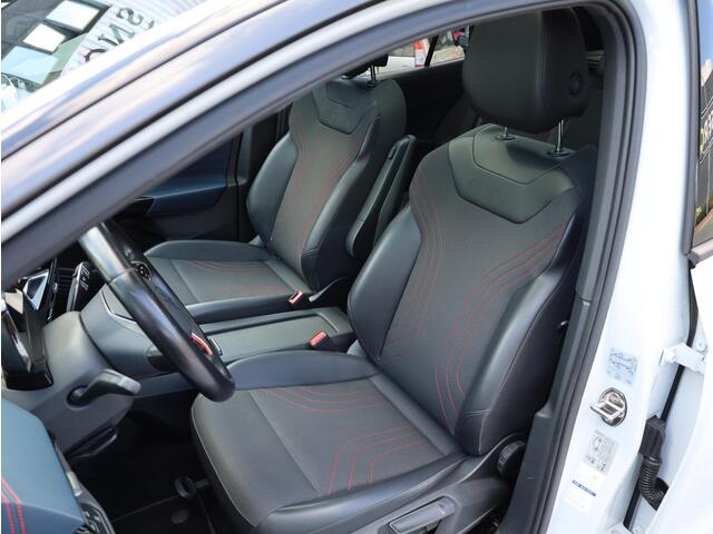 Volkswagen ID.4 GTX 4Motion 77 kWh 220KW | SOH 100% | Panoramadak | Keyless | Camera | Adaptive Cruise | Trekhaak |