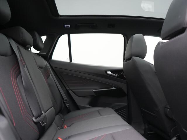 Volkswagen ID.4 GTX 4Motion 77 kWh 300pk Dealer O.H. | Trekhaak Af Fabriek | Panodak | Adaptive Cruise | IQ Light | Sportstoelen Verwarmd | Sfeerverlichting | Apple Carplay | Navigatie | DAB | 21".M | Virtual Cockpit |