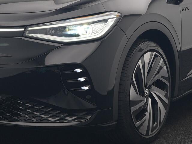 Volkswagen ID.4 GTX 4Motion 77 kWh 300pk Dealer O.H. | Trekhaak Af Fabriek | Panodak | Adaptive Cruise | IQ Light | Sportstoelen Verwarmd | Sfeerverlichting | Apple Carplay | Navigatie | DAB | 21".M | Virtual Cockpit |