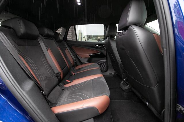 Volkswagen ID.4 Business 77 kWh | Panorama | Carplay | Stoelverw. | Adpt. cruise |