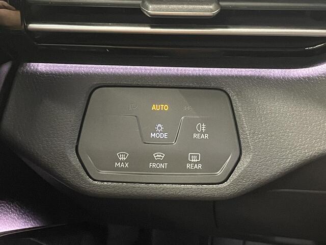 Volkswagen ID.4 Pro Limited Edition 77 kWh Navigatie Apple Carplay/Android Auto Keyless PDC V+A Climate Control DAB+ Lane Assist Adaptieve Cruise control Velours / Alcantara bekleding 19" Lichtmetalen Velgen