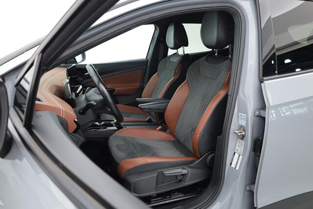 Volkswagen ID.4 Pro Performance Business 77 kWh | Warmtepomp | SOH 92.1% | Dig. Cockpit | Adapt. Cruise | Trekhaak | Keyless | Camera | Apple CarPlay | Stoelverw. |