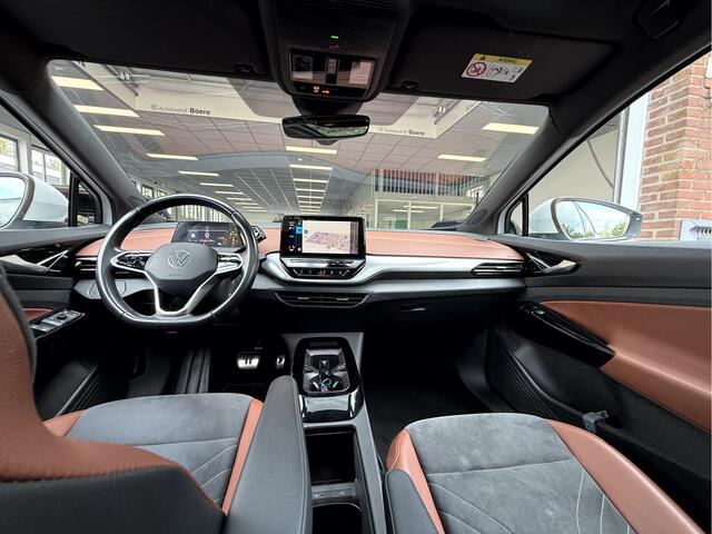 Volkswagen ID.4 Family 77 kWh SOH 91.7%, Panoramadak, Trekhaak, Camera, Stoelverwarming