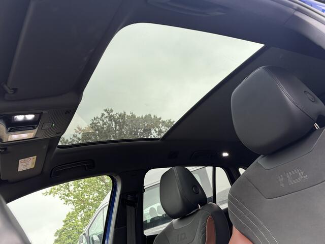 Volkswagen ID.4 SOH 93.6% Family 77 kWh Panoramadak Warmtepomp Adapt.Cruise Carplay
