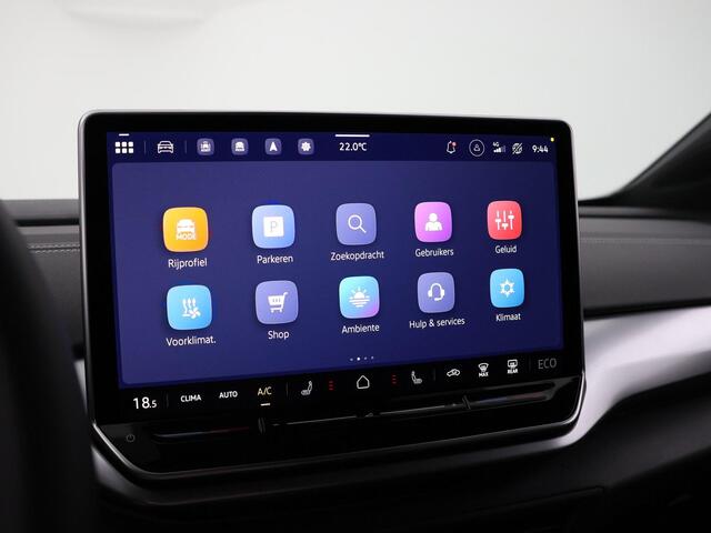 Volkswagen ID.4 Limited Edition 58 kWh accu 190 PK · Achteruitrijcamera · Draadloze telefoonlader · Trekhaak, elektrisch uitklapbaar · Voorraad OUTLET · Prijs is inclusief inruilpremie ·
