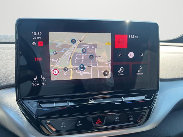 Volkswagen ID.4 First 77 kWh | 204Pk | Trekhaak | Stoelverwarming | A.cam |