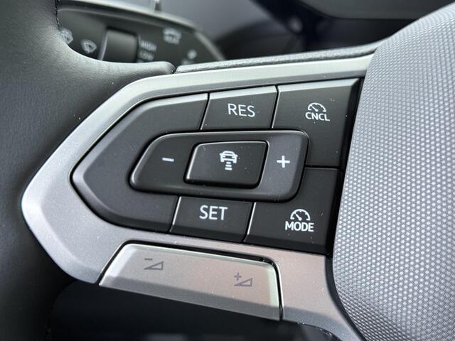 Volkswagen ID.4 Pro Limited Edition Plus 77 kWh | 286 PK | Adaptive Cruise Control | Achteruitrijcamera | Dodehoek detectie | Panoramadak | Matrix LED | Keyless Entry | Massagestoelen | Stuur- & Stoelverwarming |