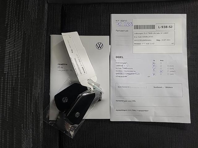Volkswagen ID.4 LIFE 77 KWH I AUTOMAAT I STOELVERWARMING I APPLE CARPLAY I CLIMATE CONTROL I NAVIGATIE