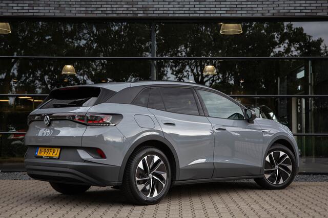 Volkswagen ID.4 Family 77 kWh , Panoramadak, Stoel/stuurverwarming, Adaptive Cruise control, Apple Carplay
