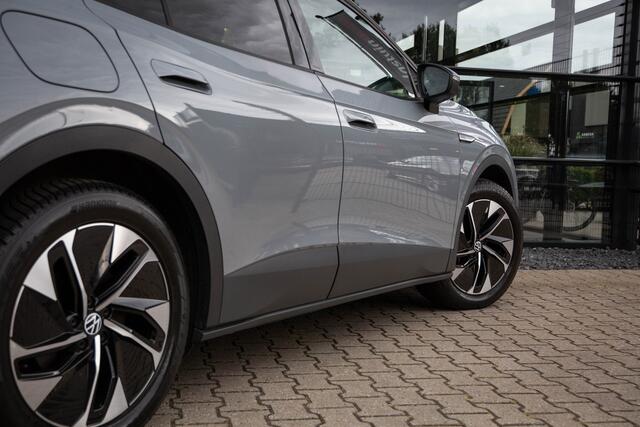 Volkswagen ID.4 Family 77 kWh , Panoramadak, Stoel/stuurverwarming, Adaptive Cruise control, Apple Carplay