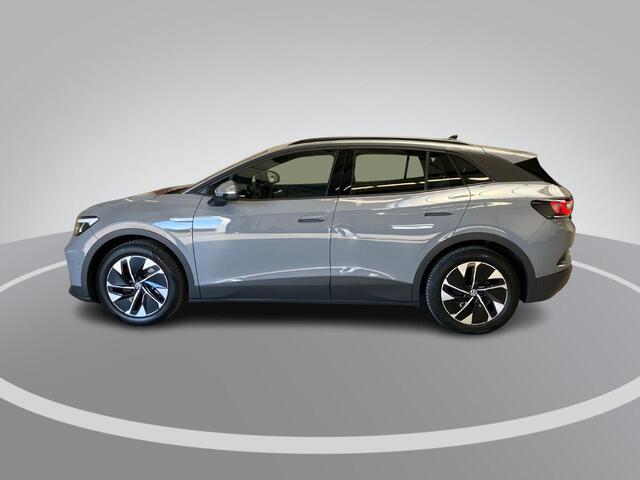Volkswagen ID.4 Pro 128KW/174PK 77 kWh · SOH 95,6% · Camera · Warmtepomp · Apple/Android Car Play · Parkeer Sensoren · Fabrieksgarantie t/m 23-05-2027 of 100.000KM ·