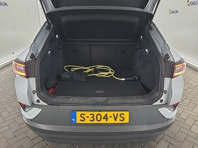 Volkswagen ID.4 PRO 77 KWH I STOELVERWARMING I P-CAMERA I NAVIGATIESYSTEEM I GROOT ACCUPAKKET