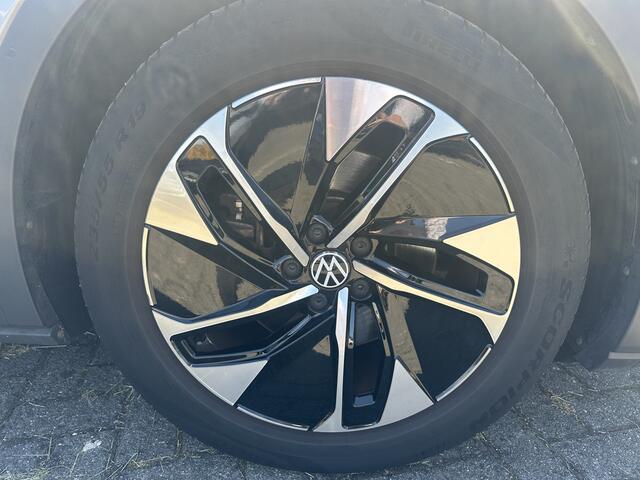 Volkswagen ID.4 Pro 77 kWh 204pk SOH 93% / Navigatie / Trekhaak