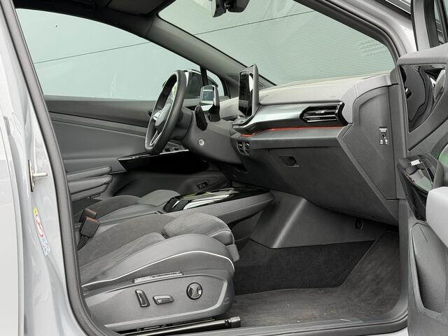 Volkswagen ID.4 Pro Limited Edition Plus 77 kWh 286PK | SOH 100% | Panorama dak | Memory | Kuipstoelen | Massage | Apple carplay