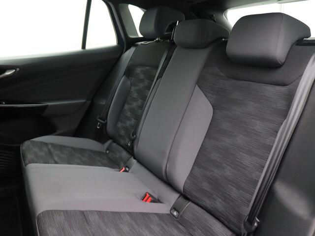 Volkswagen ID.4 Pro Business 77 kWh 204PK Aut. SOH 95,32%, Trekhaak, Dodehoek Detectie, Keyless, 360 gr. Camera, Navi, Stoelverwarming, 19" LM Velgen, Achterklep elektrisch