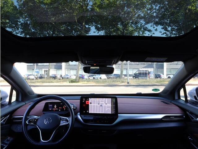 Volkswagen ID.4 Pro Business 77 kWh SOH 91% | Panodak | Warmtepomp | 360° | Head-up | Keyless | Elektrische kofferklep | 19"Inch |
