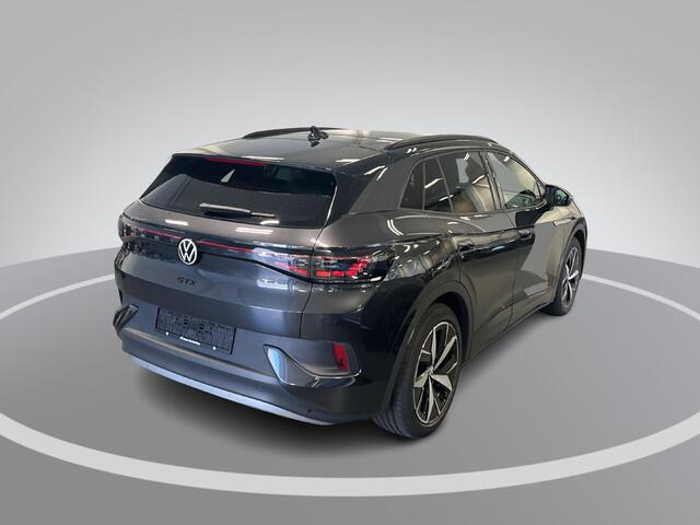 Volkswagen ID.4 GTX 299pk 4Motion 77 kWh · SOH 92,3% · Panoramadak · Apple/Android Car Play · Stuurwiel Verwarming · Navigatie · P-Sensoren · 20'' Inch ·
