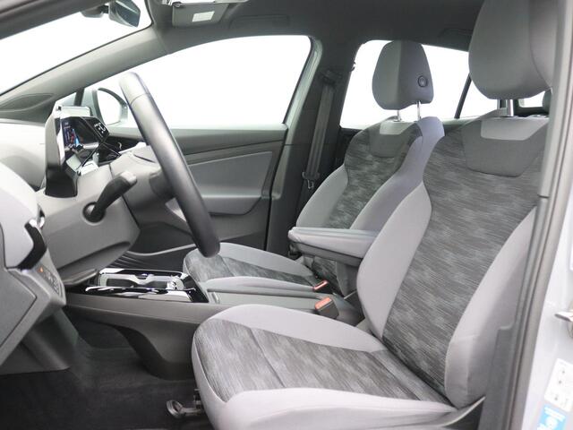 Volkswagen ID.4 Pro Advantage 77 kWh 204PK Aut. SOH 94,35%, 360gr. Camera, Elektr. Achterklep, 19" LM Velgen, Side Assist, Navi, Adaptieve Cruise Control, Stoelverwarming, Keyless